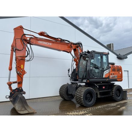 Hitachi ZX150W-7 gumikerekes kotró 8/17