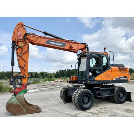 Doosan DX190 W-5 gumikerekes kotró 8/30