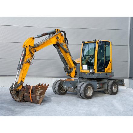 Wacker Neuson EW65 gumikerekes kotró 8/34