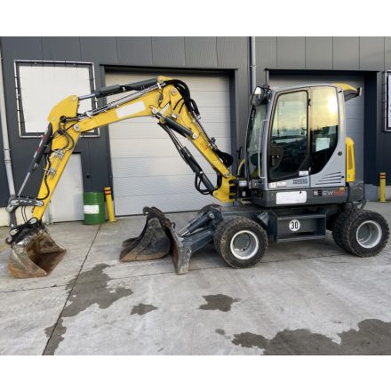 Wacker Neuson EW65 gumikerekes kotró 8/46