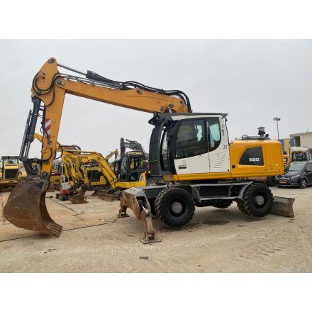 Liebherr A920 gumikerekes kotró 8/47