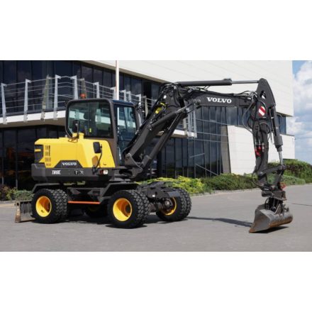 Volvo EW60 E gumikerekes kotró 8/52